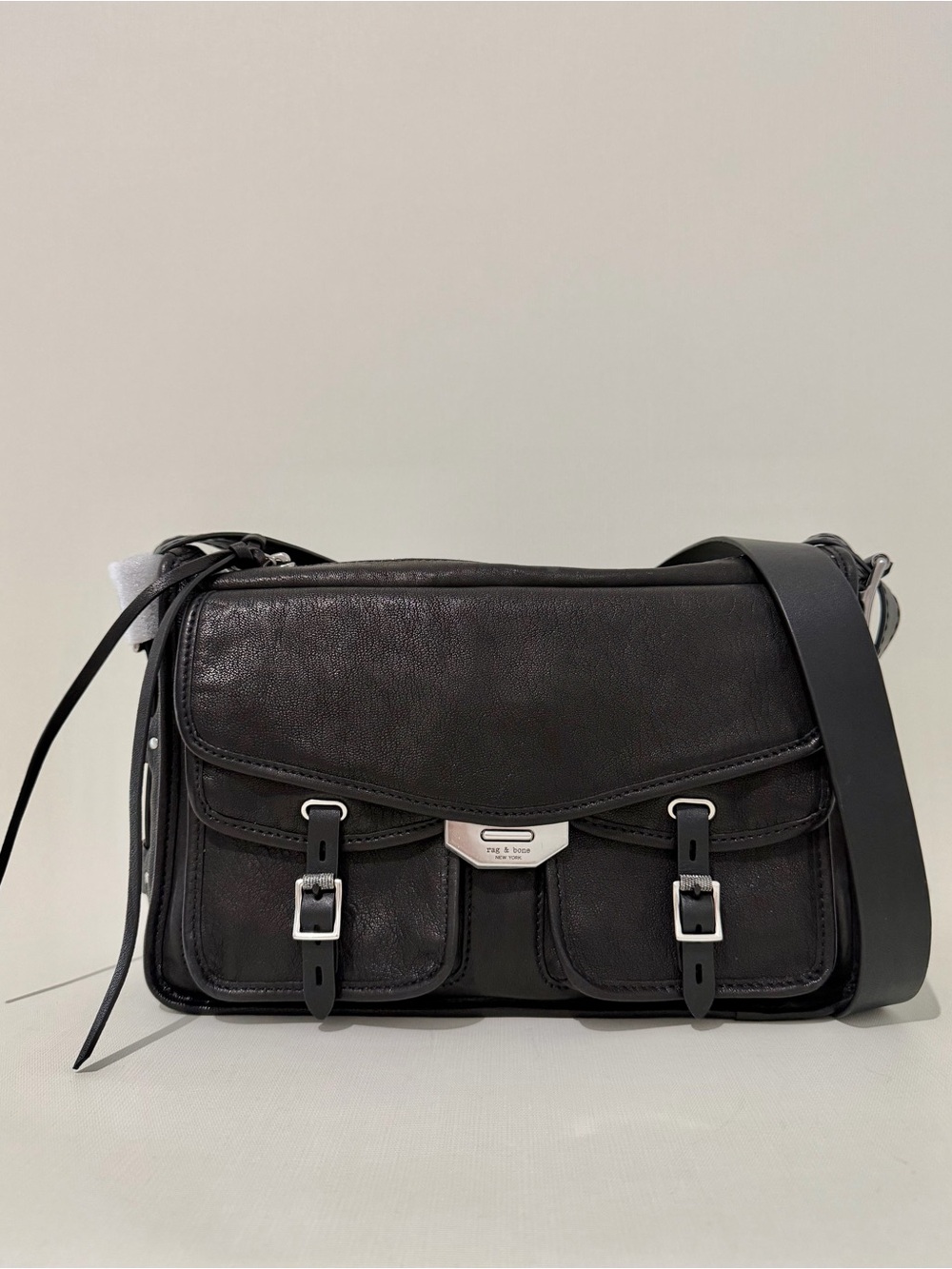 Rag & Bone
Field Leather Messenger
Bag